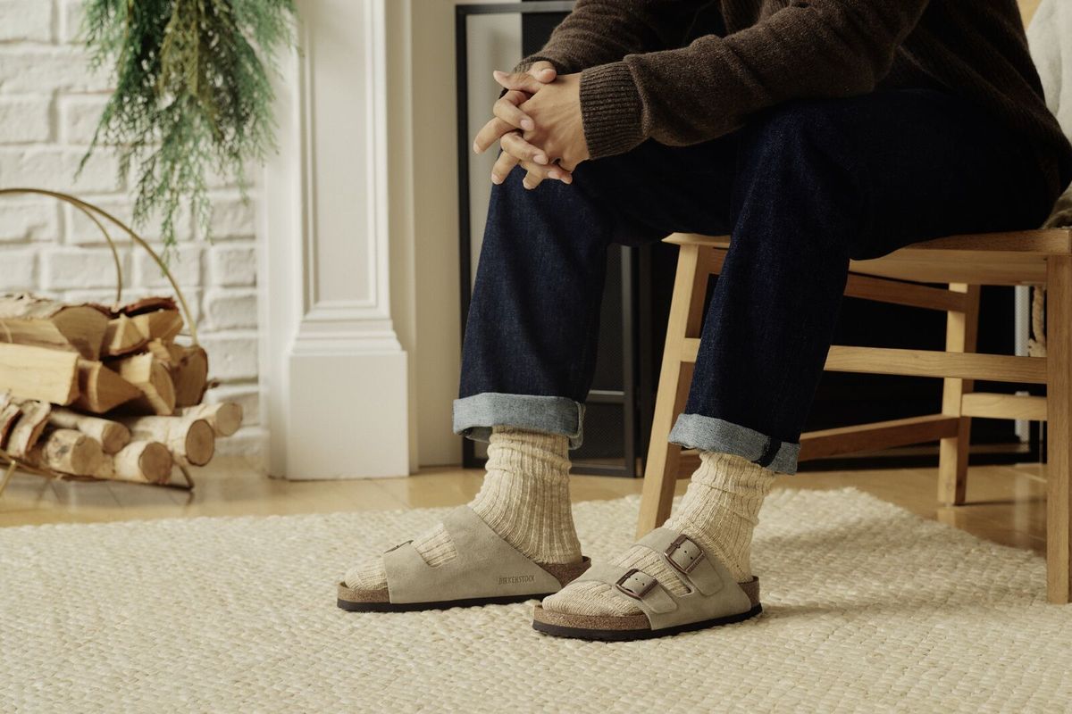 Arizona Soft Footbed Taupe Suede